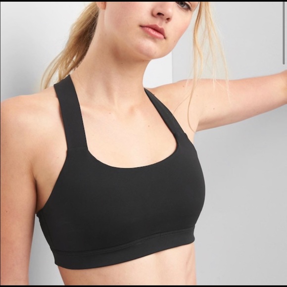GAP Medium impact T-back sports bra IN BLACK - Picture 1 of 2